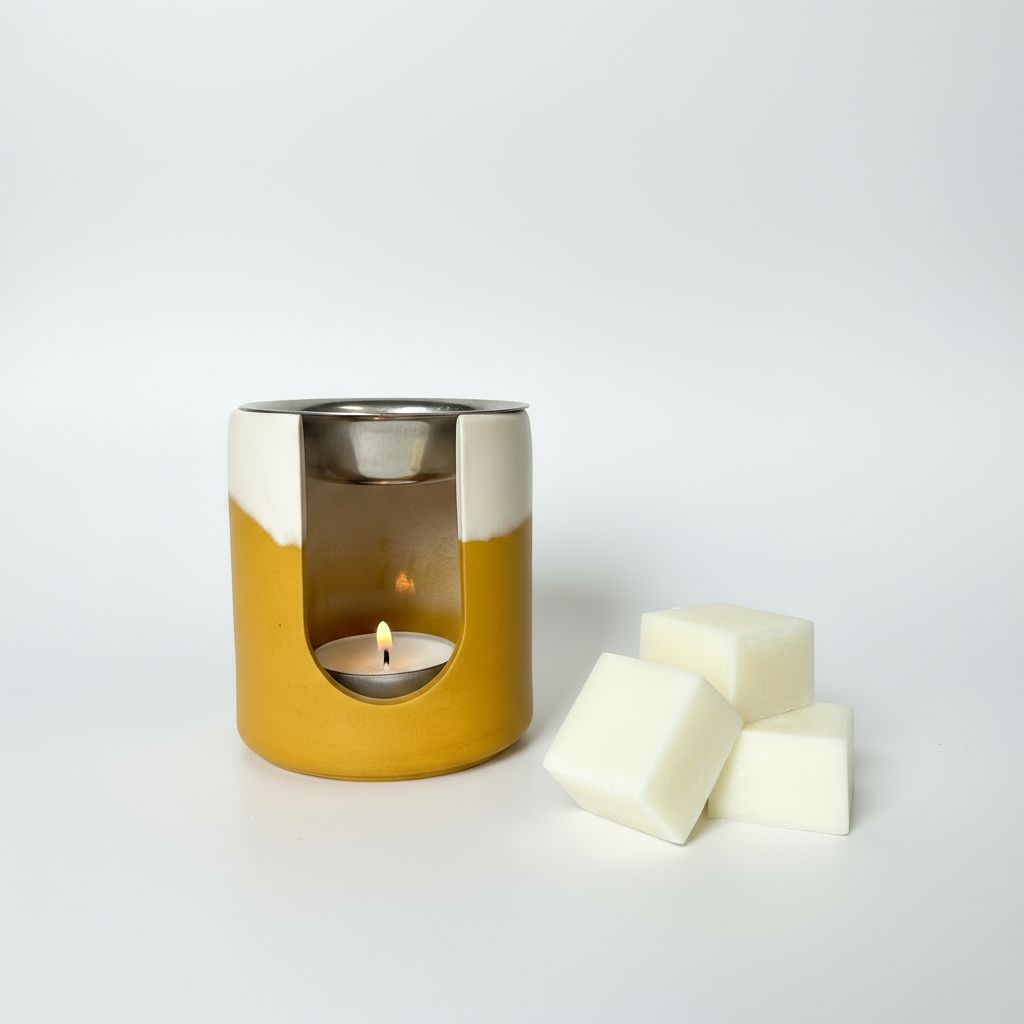 Bruleur_avec_fondants_-bougie parfumée naturelle et recargeable -_collection_automne_hiver_2025_-_Klanom